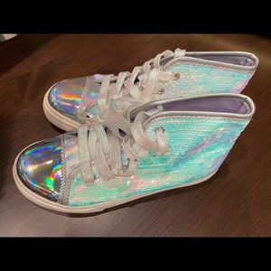 NWOT silver flip sequin high top shoes